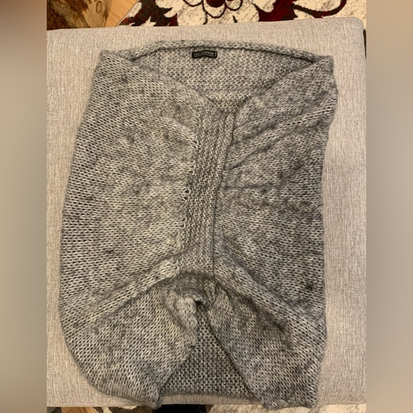 EUC Holt Renfrew Wool Infinity Scarf - Picture 2 of 3